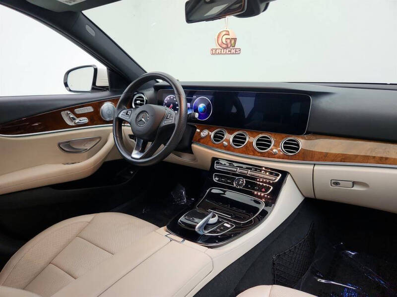 2018 Mercedes-Benz E-Class E 300