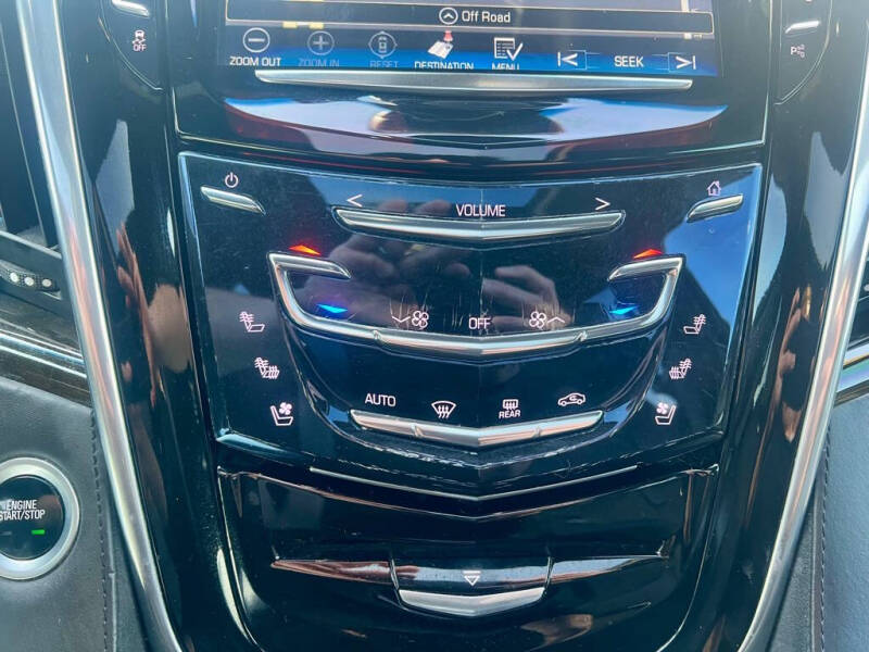 2017 Cadillac Escalade ESV Platinum