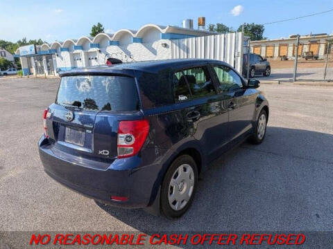 2010 Scion xD