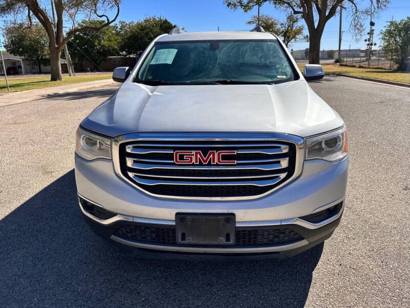 2017 GMC Acadia SLE-2