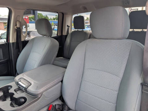 2017 RAM 1500 Express