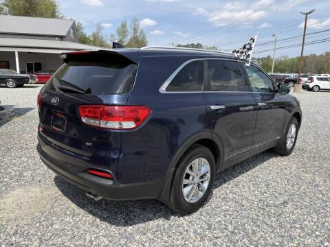 2017 Kia Sorento LX