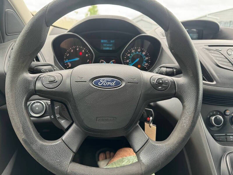 2013 Ford Escape S