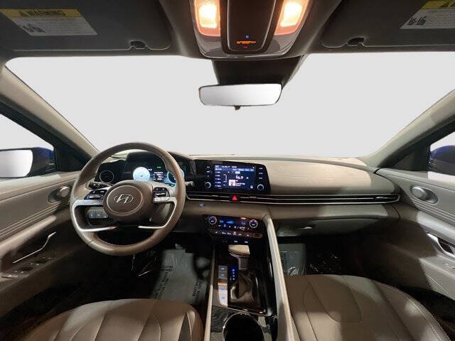2022 Hyundai Elantra