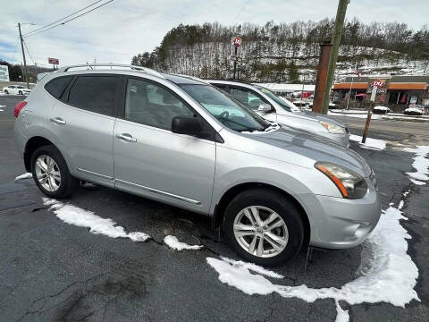 2015 Nissan Rogue Select for sale at CRS Auto & Trailer Sales Inc in Clay City KY