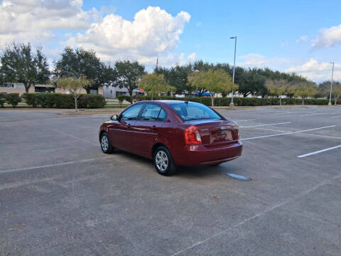 2010 Hyundai Accent GLS