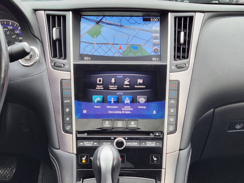 2015 Infiniti Q50 Premium