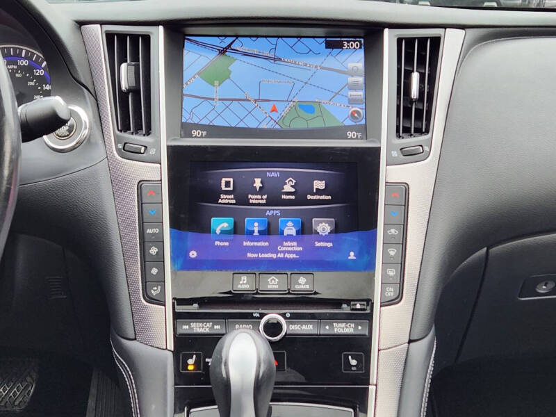 2015 Infiniti Q50 Premium