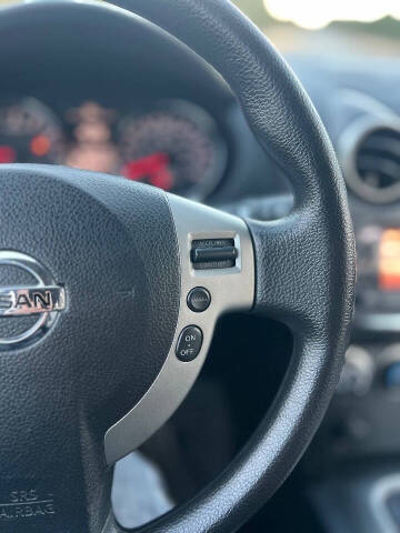 2011 Nissan Rogue SV