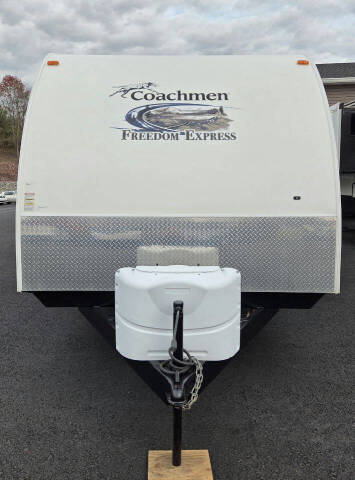 2014 Coachmen By Forest River Freedom Express