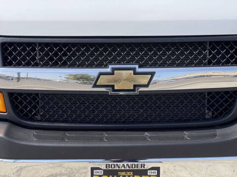 2024 Chevrolet Express 2500