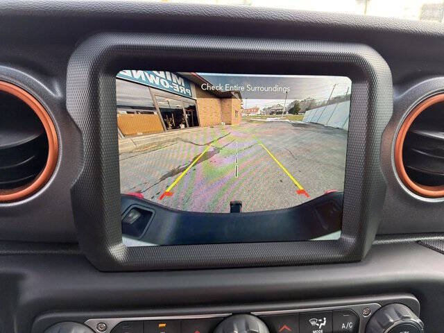 2023 Jeep Gladiator Mojave