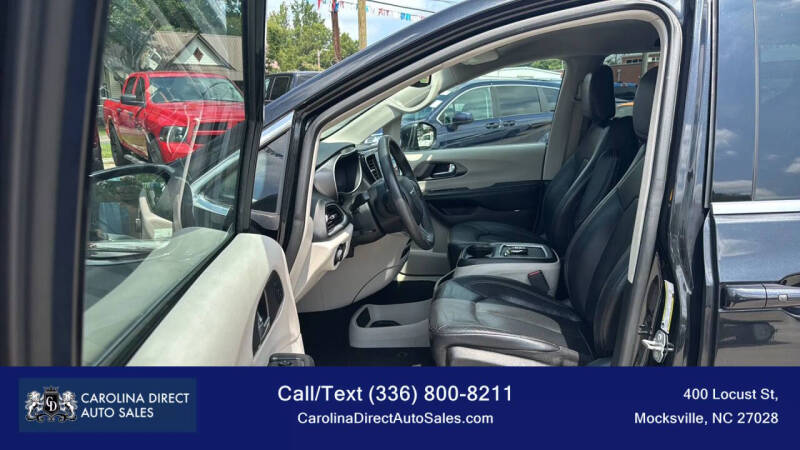 2022 Chrysler Pacifica Touring L