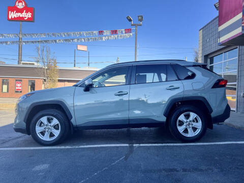 2021 Toyota RAV4 Hybrid XLE