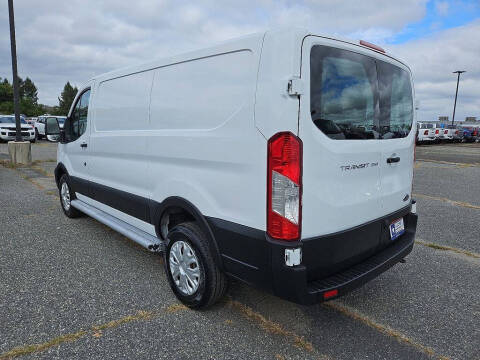2022 Ford Transit