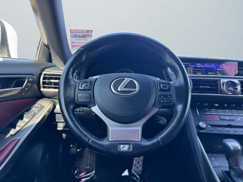 2018 Lexus IS 300