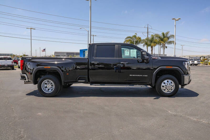 2025 GMC Sierra 3500HD