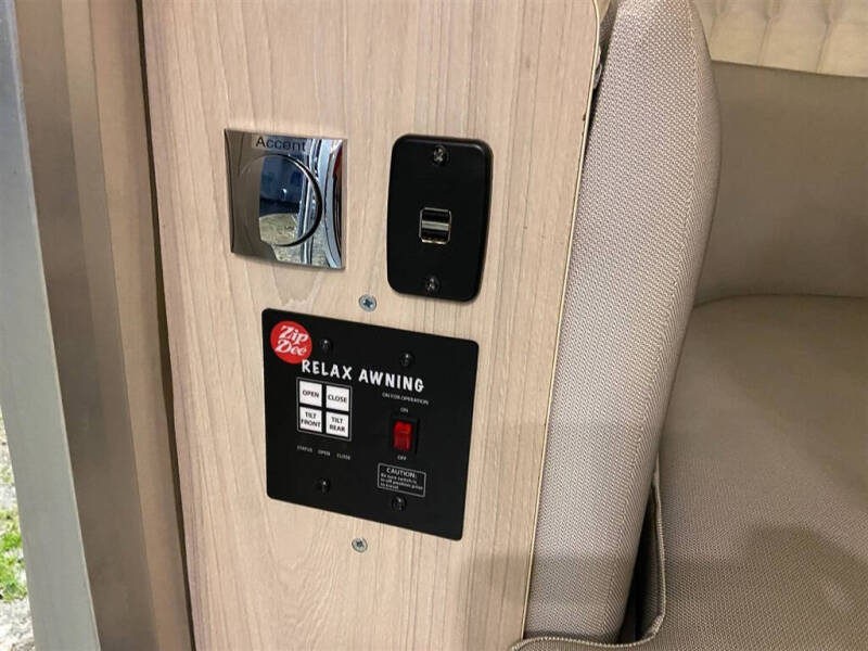 2018 Airstream GLOBETROTTER -