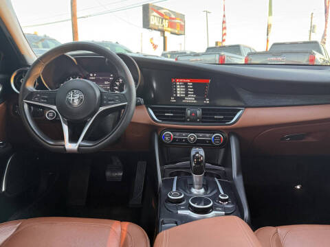 2019 Alfa Romeo Giulia Sport