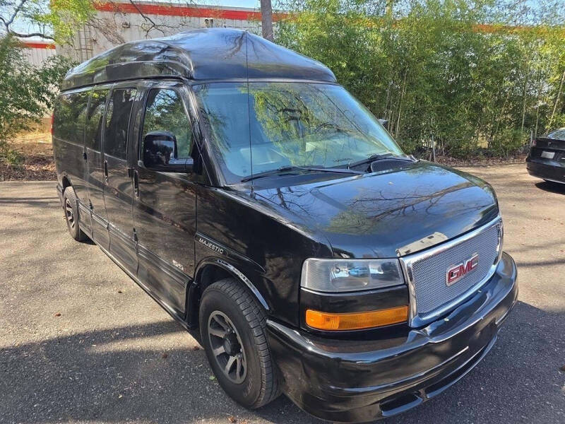 2016 GMC Savana 2500