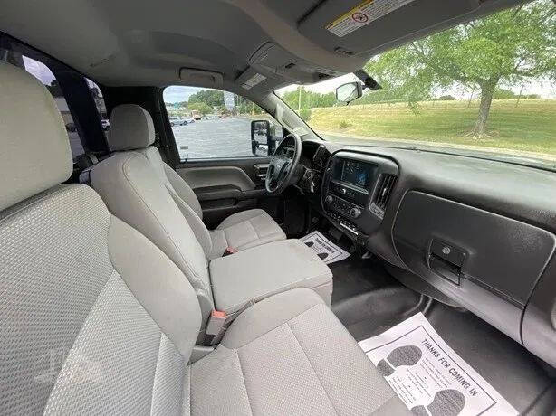 2021 Chevrolet Silverado 5500HD