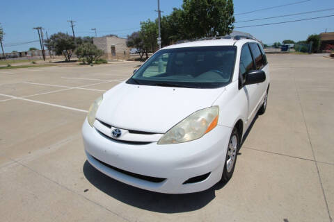 2007 Toyota Sienna for sale at Highland Autoplex, LLC in Dallas TX