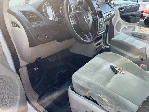 2016 Dodge Grand Caravan SXT Plus