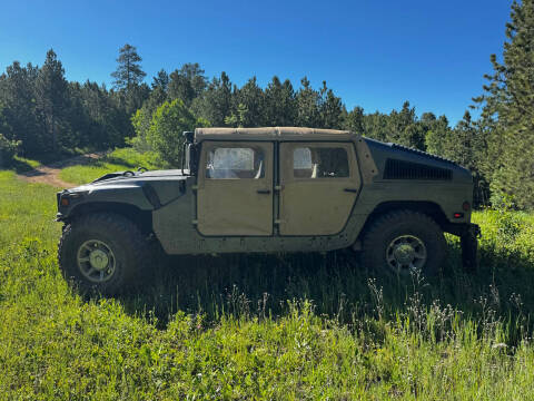 2005 AM General HMMWV