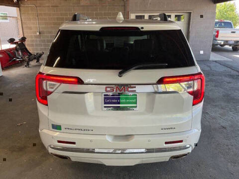 2023 GMC Acadia Denali