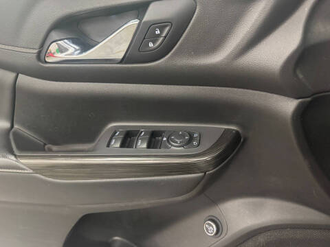 2021 GMC Acadia SLT