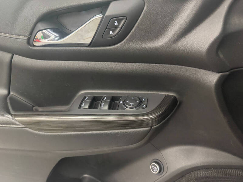2021 GMC Acadia SLT