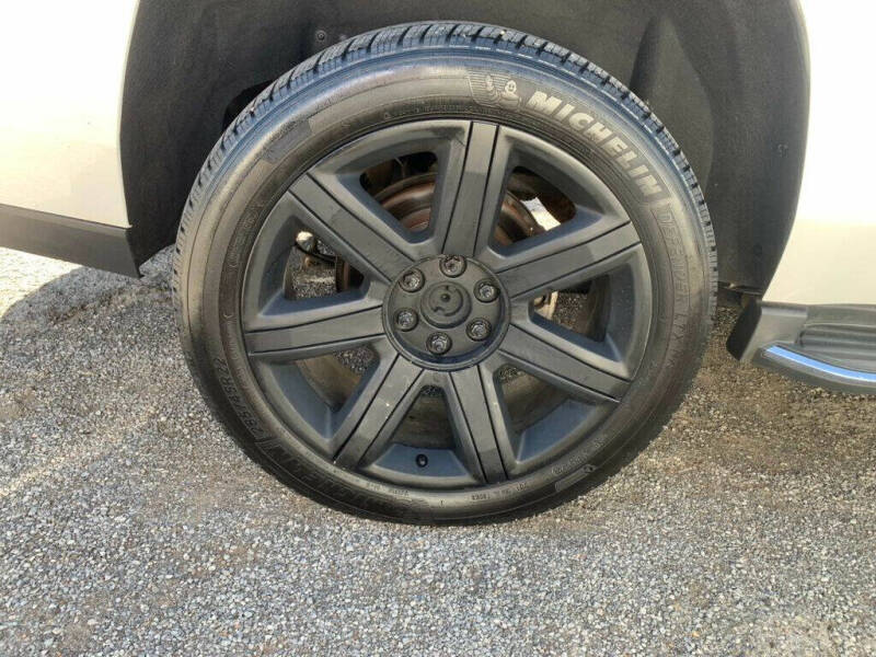 2016 Cadillac Escalade Luxury Collection