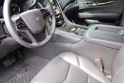 2020 Cadillac Escalade Platinum