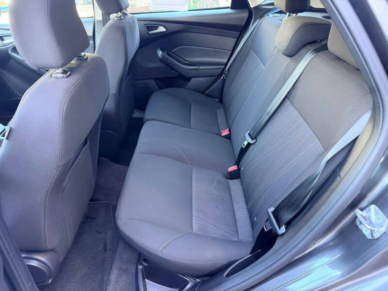 2016 Ford Focus SE