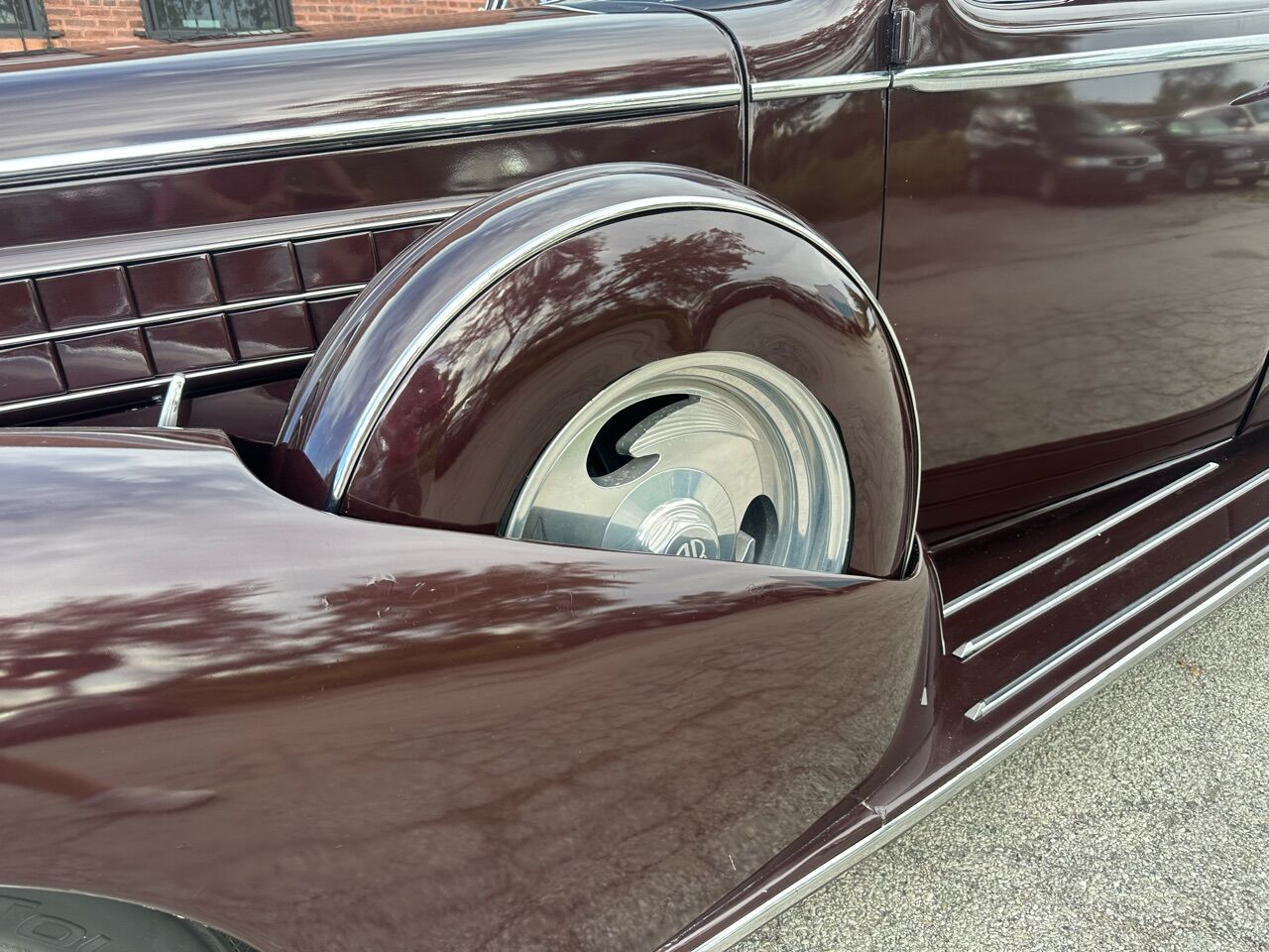 1936 Cadillac Fleetwood 34