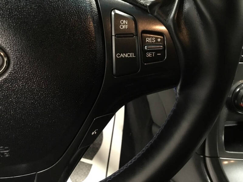 2012 Hyundai Genesis Coupe 2.0T