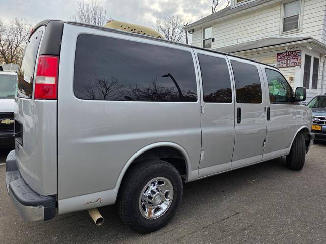 2017 Chevrolet Express LT 2500