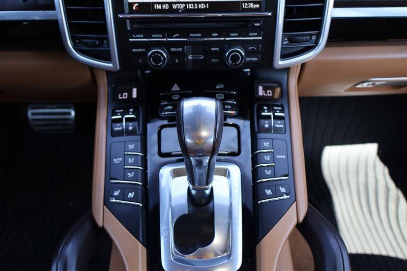 2016 Porsche Cayenne S