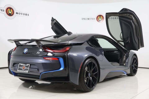 2017 BMW i8