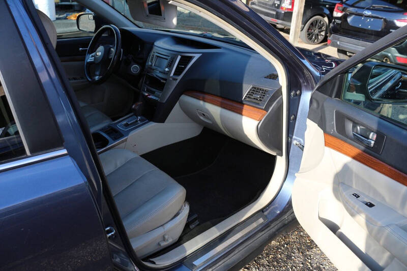 2013 Subaru Outback 2.5i Limited