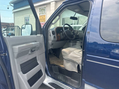 2010 Ford E-Series E-250