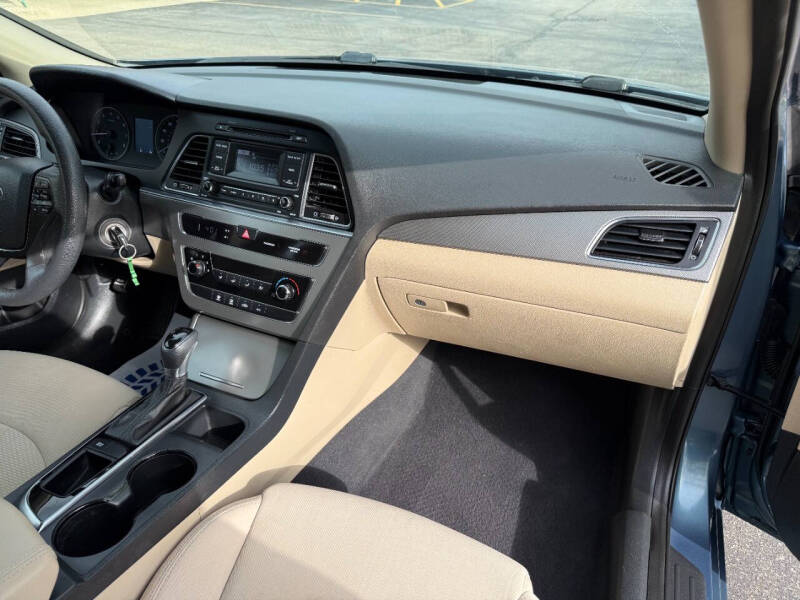 2016 Hyundai Sonata SE