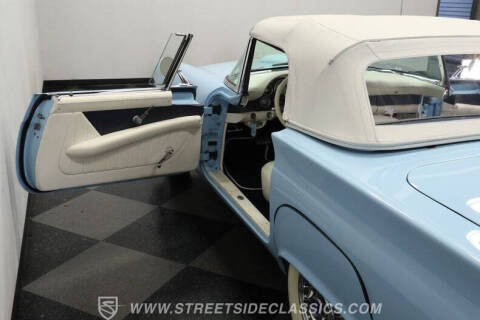 1957 Ford Thunderbird