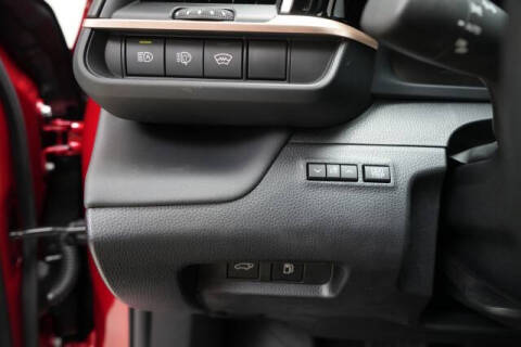 2025 Toyota Crown Signia Limited