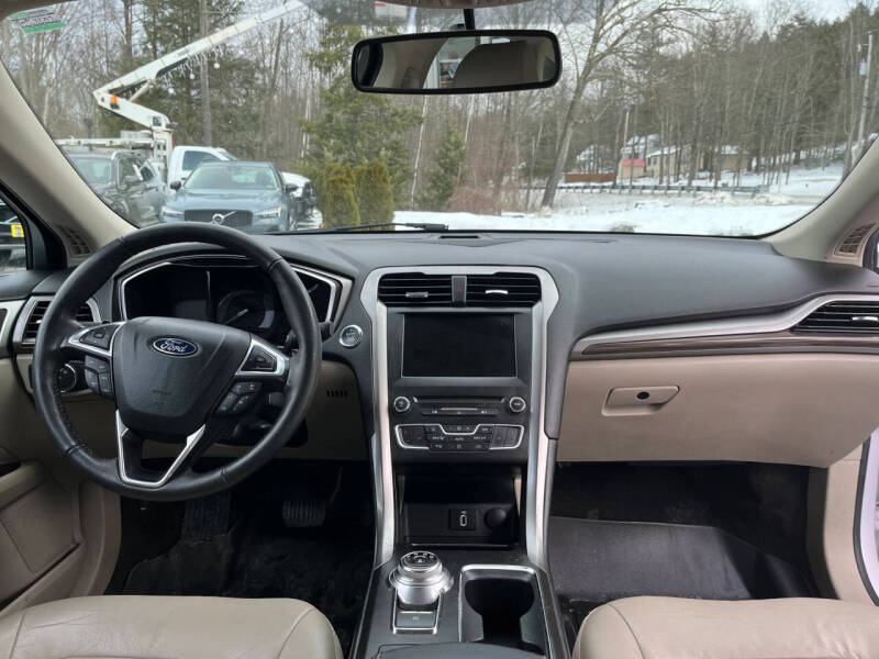 2018 Ford Fusion SE