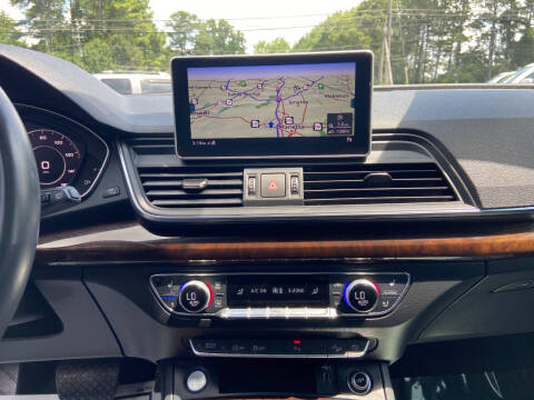 2018 Audi Q5 2.0T quattro Premium Plus