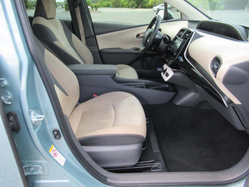2016 Toyota Prius Four