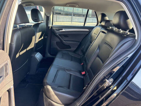 2021 Volkswagen Golf TSI