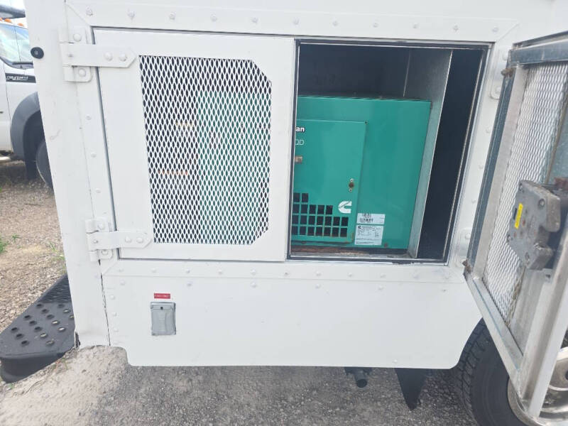 2015 Freightliner MT45 Chassis