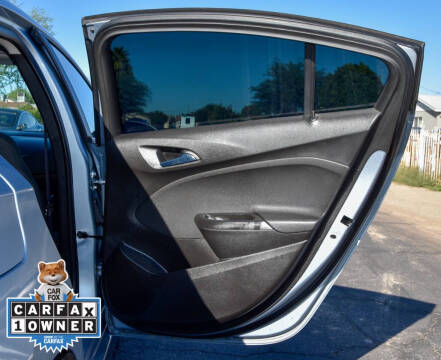 2017 Chevrolet Cruze LS Auto